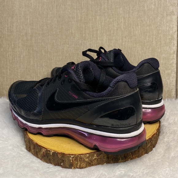 Nike Air Max 2010 Flywire Wineberry Black Running Shoes 386374-007 - Picture 2 of 9